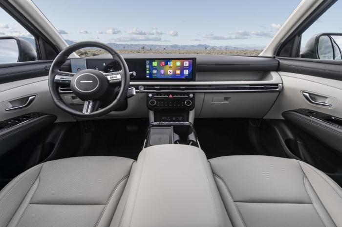 2025 hyundai tucson interior